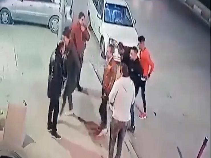 فيديو .. لحظة إطلاق شاب النار على فندق بشارع الهرم